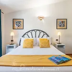 Casa Con Vista Mare Vakantiehuis Cala Gonone