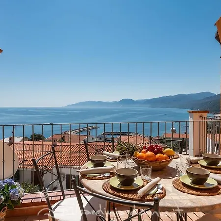 Casa Con Vista Mare Holiday home Cala Gonone